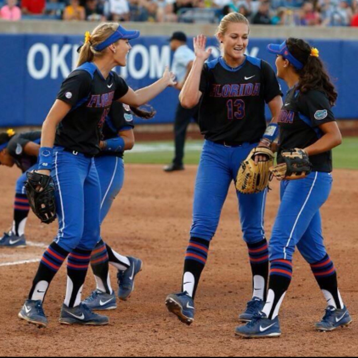 SoftballStuddd's profile picture. I am Lauren Chamberlain