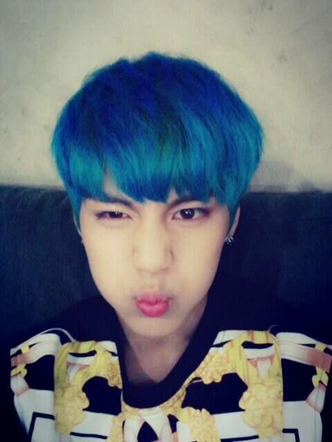 Suwoong (수웅) | Lee Su Woong (이수웅) | 20.01.1995 | Vocalist, Maknae | 174cm | belong's to @cawselkim | #CAWSYCRP