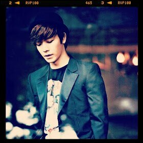Lee dong hae. 1986Line®  -SUPERJUNIOR- [ Follow the real one @donghae861015 ]