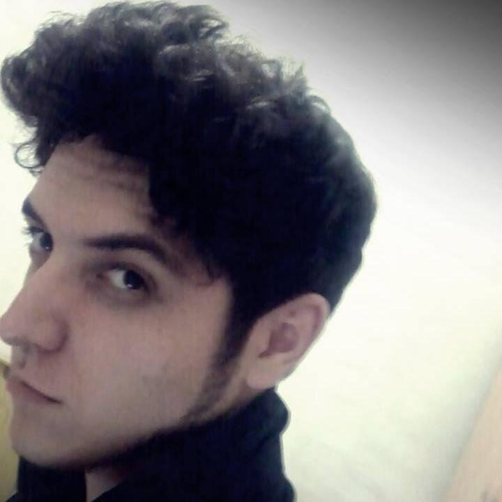 Sou um dos raros sobreviventes de Raccon City