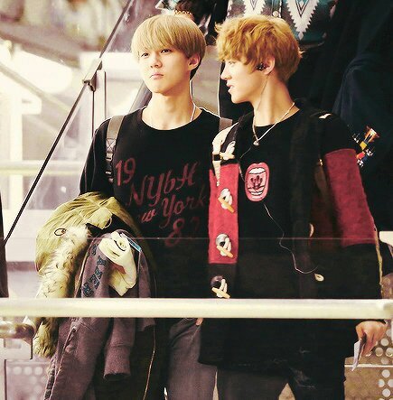 luhan #90L EXO..M..♥ marred to @SH_Sehunx ♥ he is mine not urs [2013-09-27] #EXOUnity #Mention4followBack