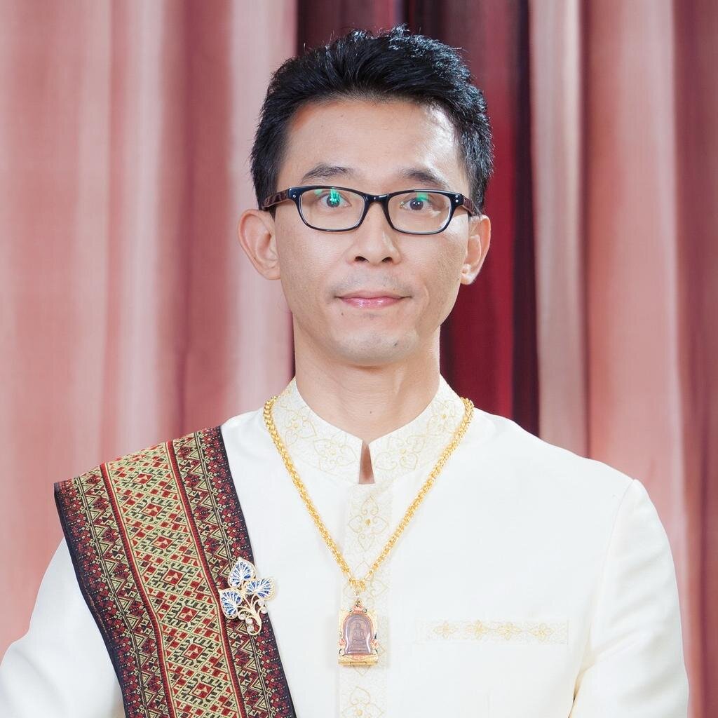 yujinwatana's profile picture. 