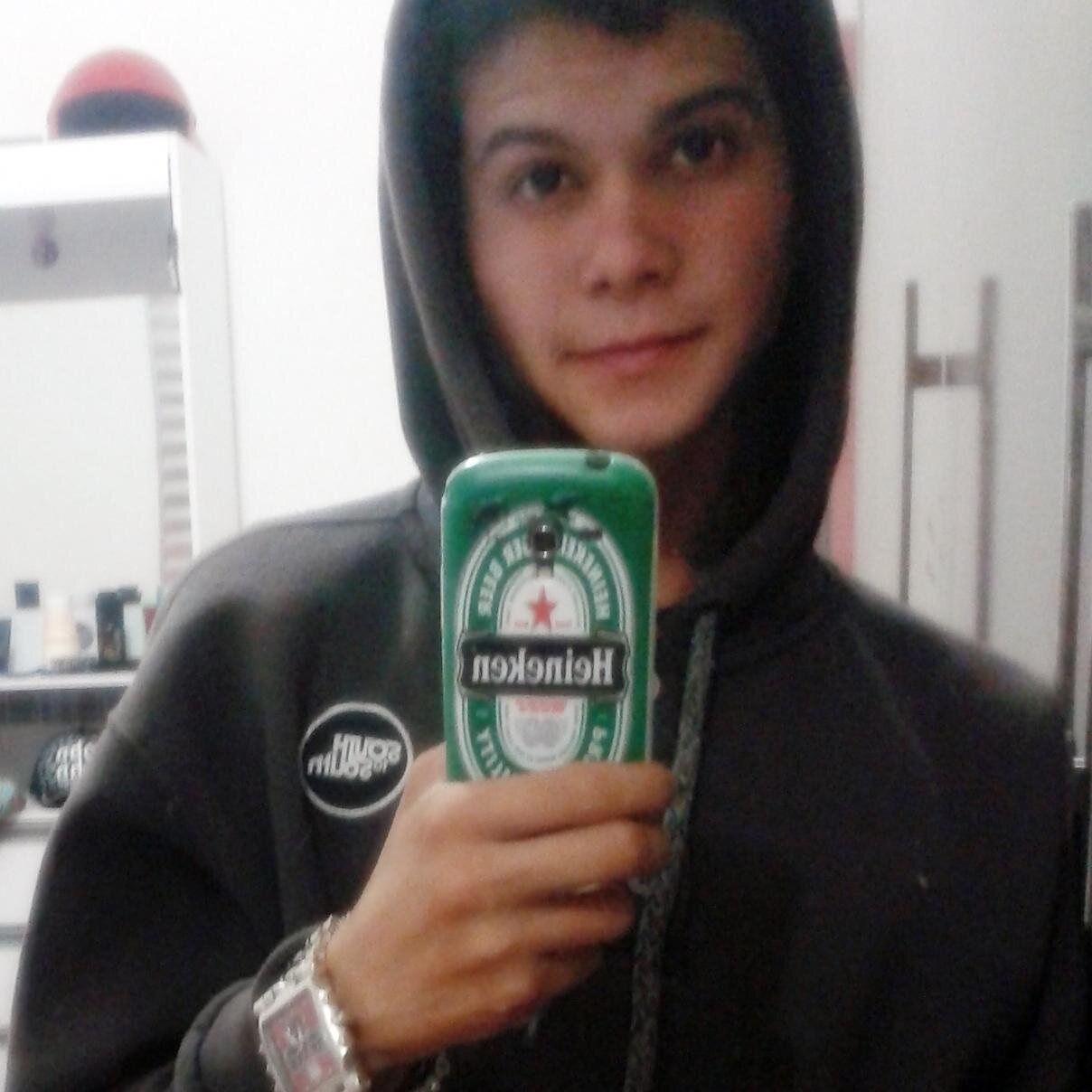 Namora mais adora um proibido (8'