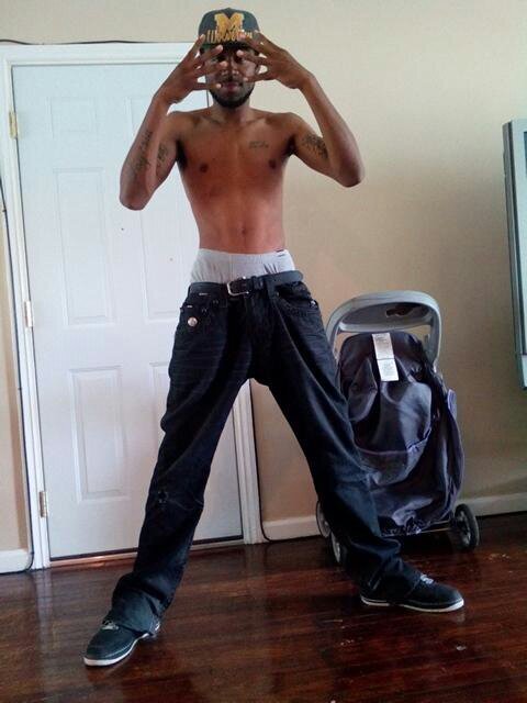 yung nigga frm da 8 born to win aint takin no l's n life unless u passin em fulla kush