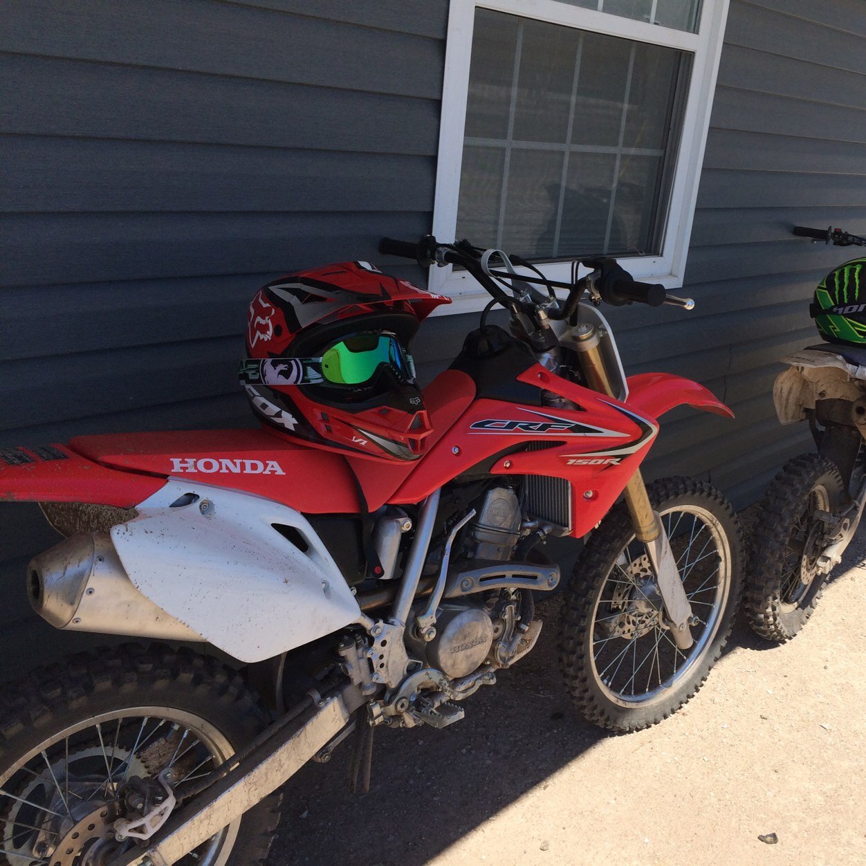 Hi!! I love sports and anything with a motor please makeshore u follow