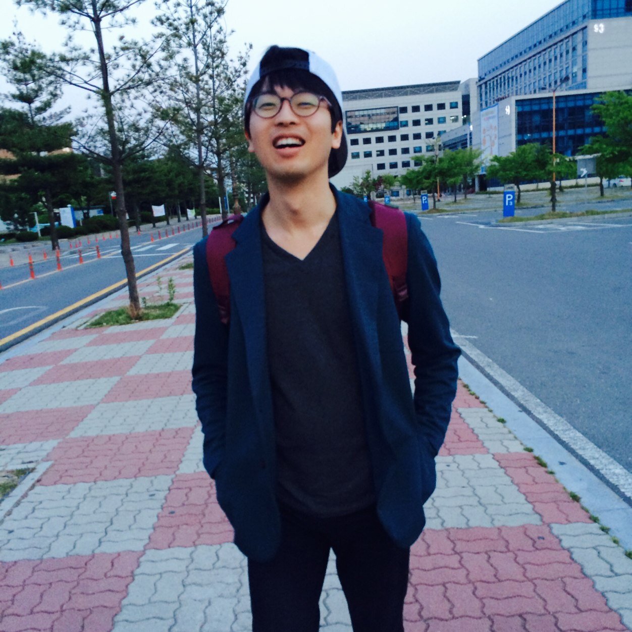 leejeeyeongh's profile picture. STAND, chongshin graduated school  M.div  course,        글로벌 딱갈이(Global Servant),      The world is my prey /독서/SNS/디카/I-phone, I-Pad/영화&뮤지컬