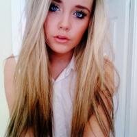 hey its naomii x