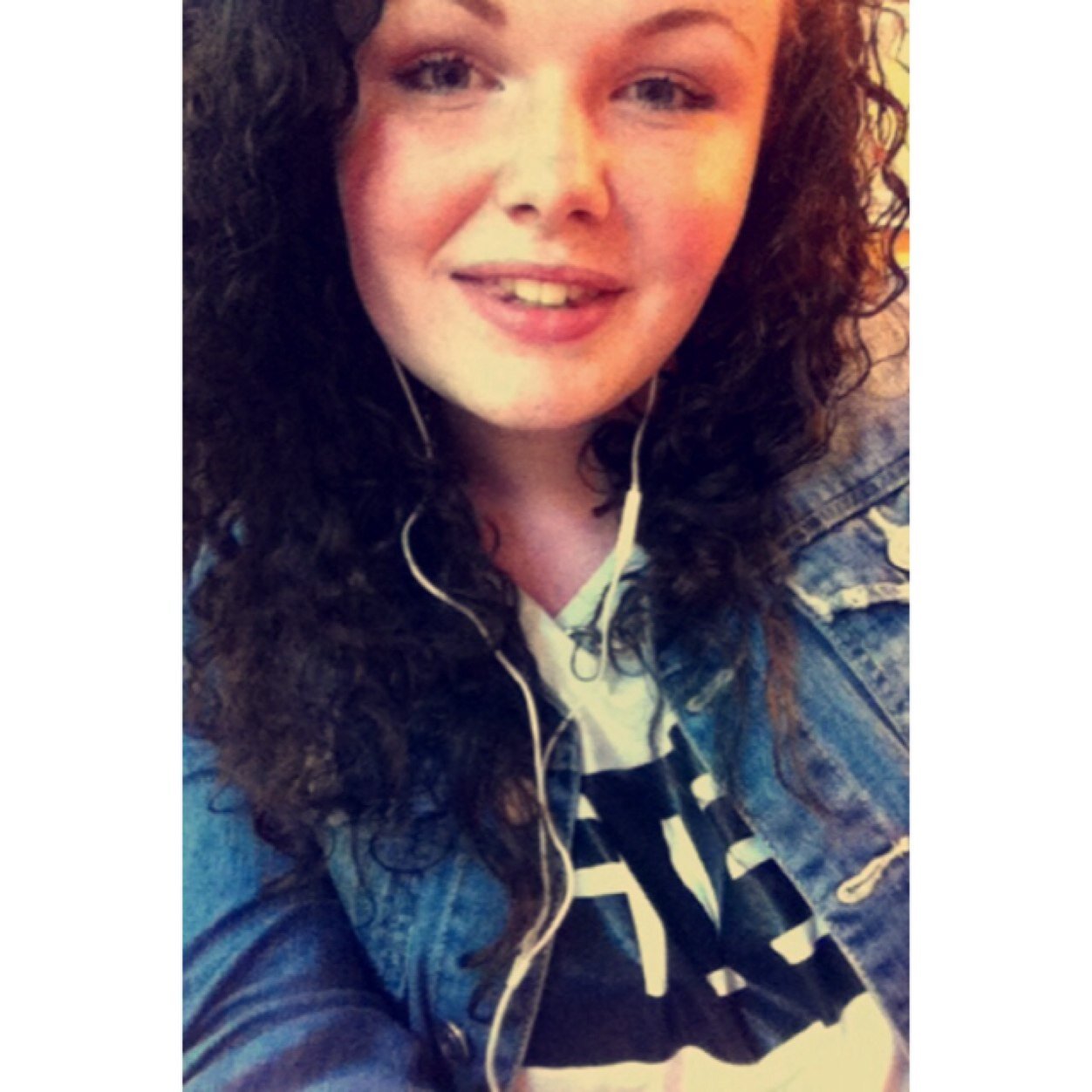 Hii new account ! Amber // schiedam // 15 jaar // blauwe ogen