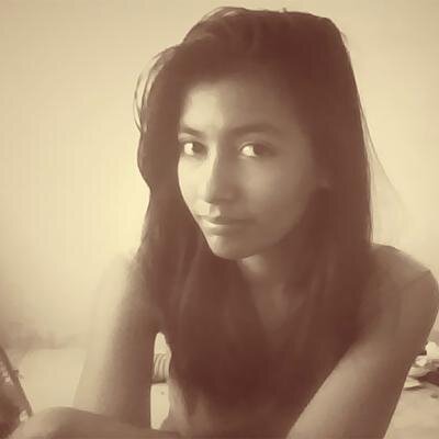 Azucena_Lara92's profile picture. 