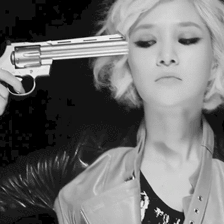 sonsdanoite's profile picture. piszę, fotografuję, studiuję i czytam.