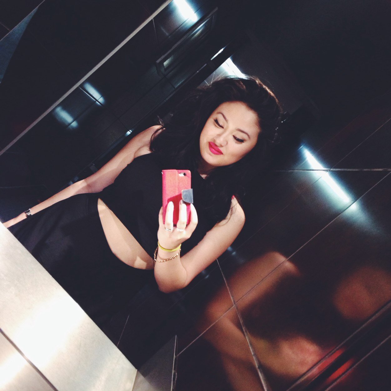 ml3gaspi's profile picture. I sell Real Estate, sometimes I dance // Hip-Hop, Travel & Food Enthusiast