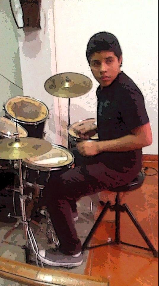 estebanceron01's profile picture. 