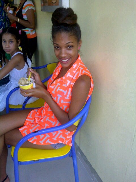 Amada Y Protegida Por El PoderOsO [DIOS]←#1 Love♥Family I♥Music♫Humilde♥ PrøPḕrtý Dë - Mis Padres XD  ♥ † ∞ †