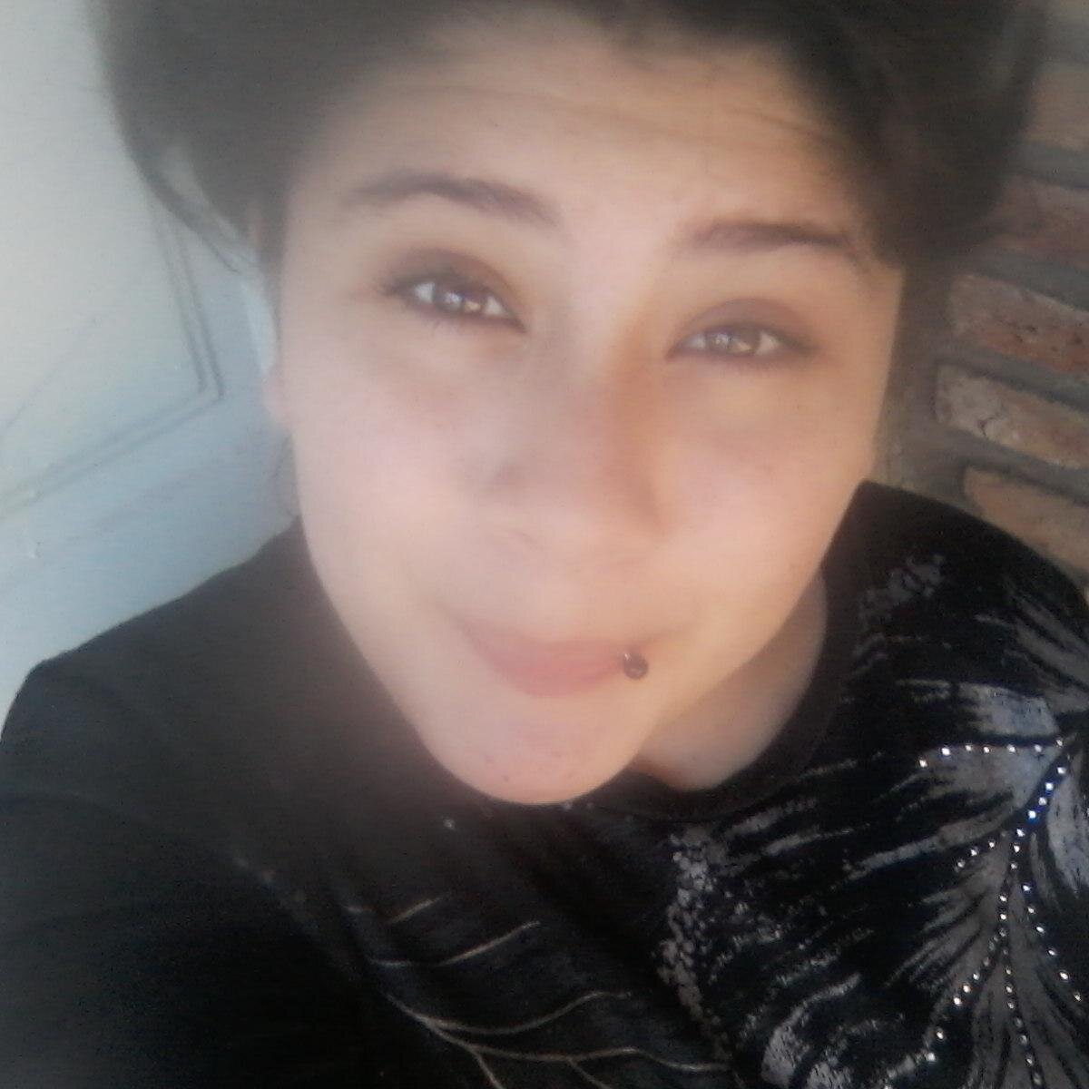 camiireturra's profile picture. Hola , soy camila aylen ibañez me gusta justin bieber , 1D etc . Bueno nuce seguime & te sigo 3