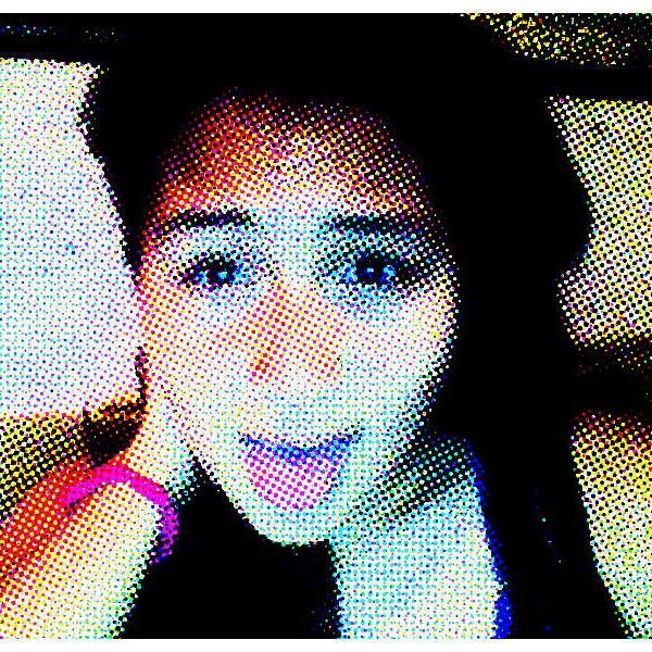 no importa como es la vida, ayer es una historia, mañana es un misterio, lo qu importa es el presente... síganme y los sigo :*