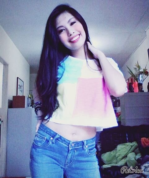 yhenlovesyou's profile picture. The smile, The cheeks, The pouty lips, Eyes like diamonds, Beyond compare. ❤ 17yrs of breathing | Like a Boss | Love foods.   IG: gi_annekapal