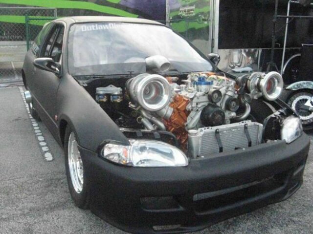 Automotive engineer student...my life about #gym,#work,#party O an ....#cars!!....if _u think dat boring something wrong wid _u!:) #followback
