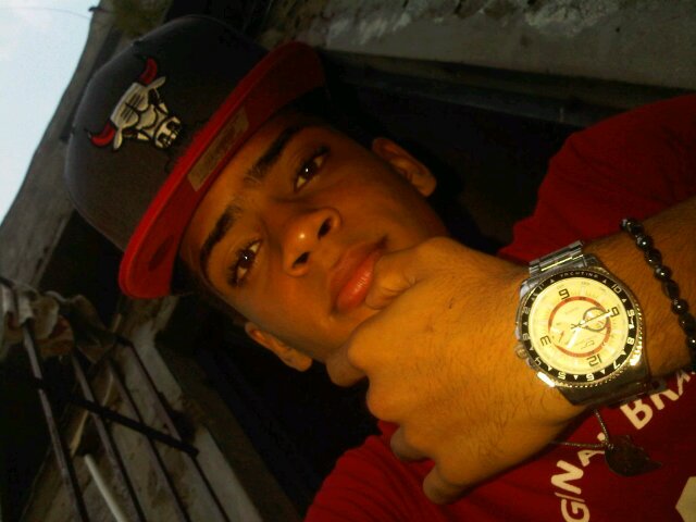 - El Dinero No Lo Es Todo & Sin Dinero No Eres Nadie Reall :*   - Team Wiiz.                           ββм:22BC9AD3