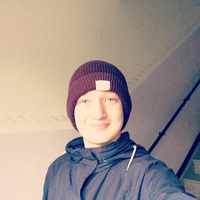 SamWarisM's profile picture. ...