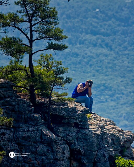 Photographer, traveler, philosopher, friend, artist, joker, reader.
