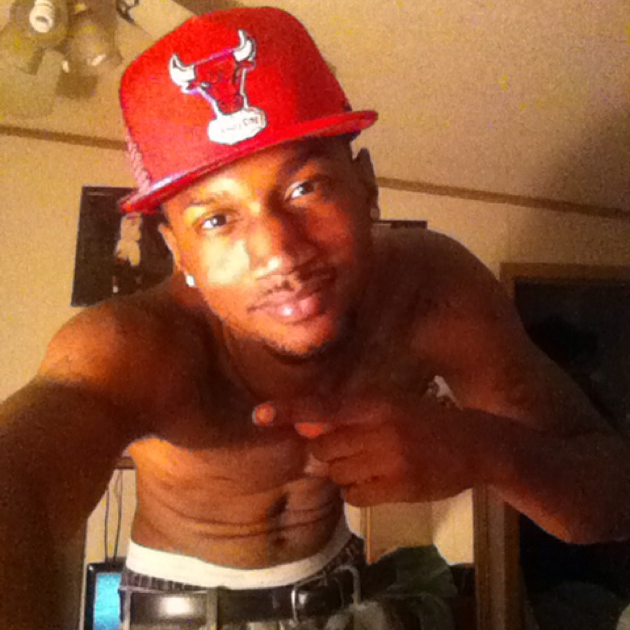 BigNino100's profile picture. Chasing dreams and money New page #Follow #Ifollowback NC born and raised #252 #Loyalty is Everything