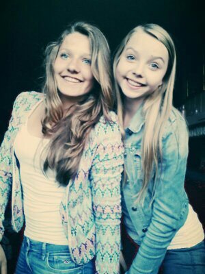 tessavreeling's profile picture. 