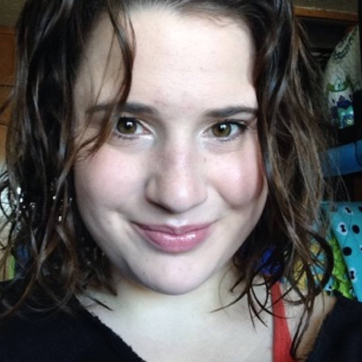 airev16's profile picture. I love vintage cars. My color is turquise. I love classic rock & country music && I love anything coffee