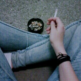 wy_non's profile picture. ‏‏جامعي عمري 22‏احب الفله والوناسه وكل شي يسعد يامن تدرعم ترى مايكهرب _+