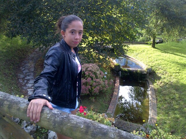 Mis pasiones son el judo, los bolos y el chocolate. Mis BFF paula paloma y lucia. Seguidme en instagram: maykarf
