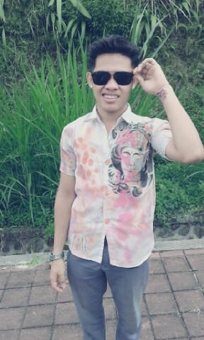 My life is my adventure! • Pin: 32d52d33 Line : Reno06