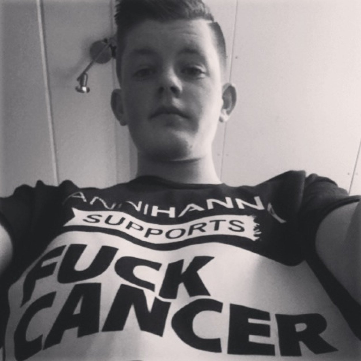 hiphop dancer-/-fuck cancer-/-don't fuck with me, if you do,i will fuck you to