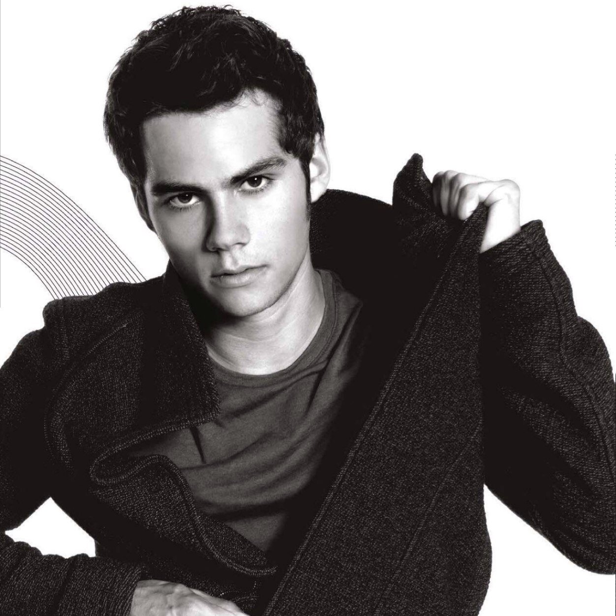 Sarcasm is my strong point, loves meh some curly fries! I am an intern for @BarbaricBeast at Wolfram&Hart. {#RP18+/MC}