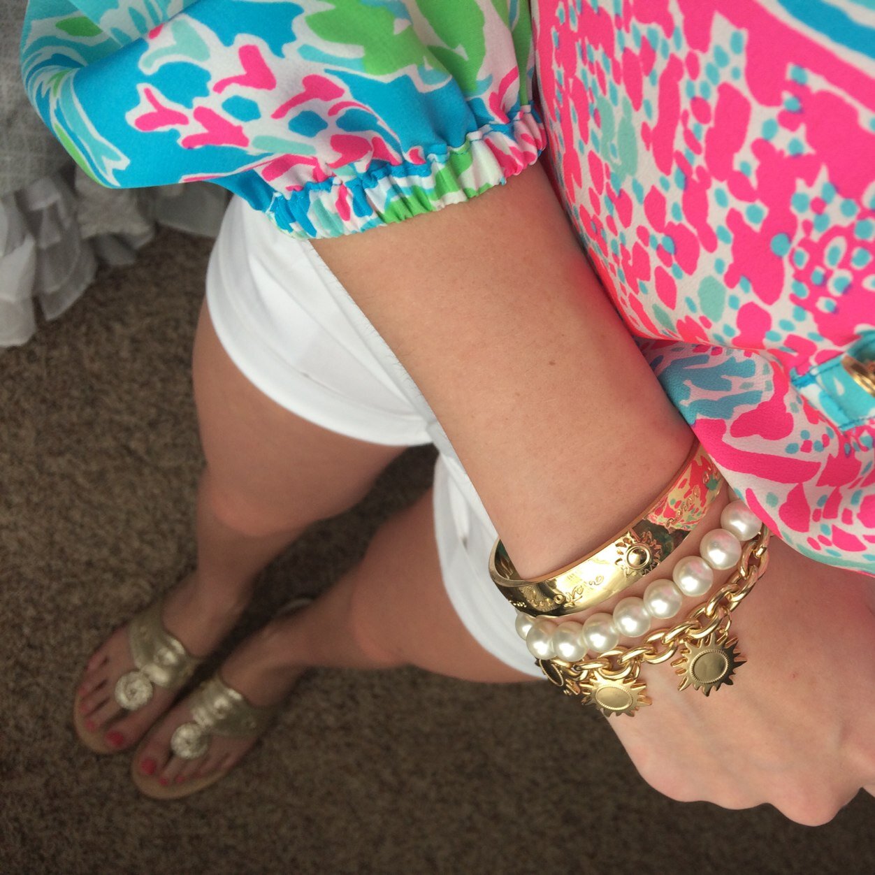 classy actin' monogram lovin' lilly pulitzer wearin' kinda girl. avi is always me. ⛵️