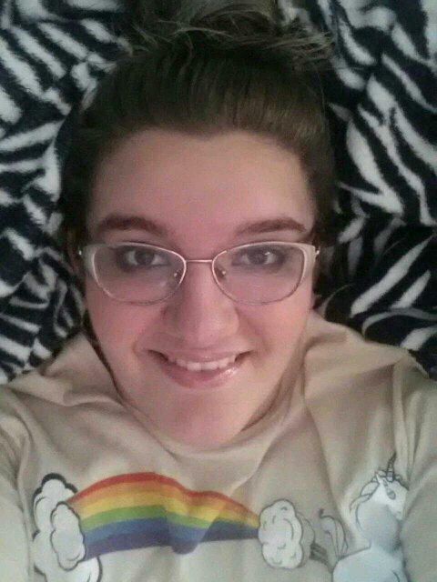 Follow for follow~Loves One Direction and NO other band!!! ♥♥♥♥♥♥♥♥♥