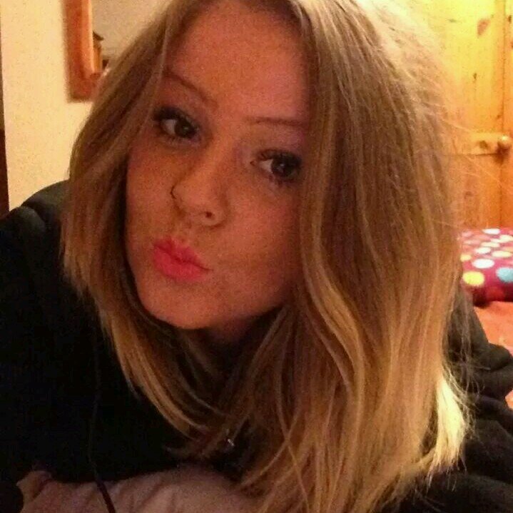 charlotteevoo's profile picture. nursing student ♡