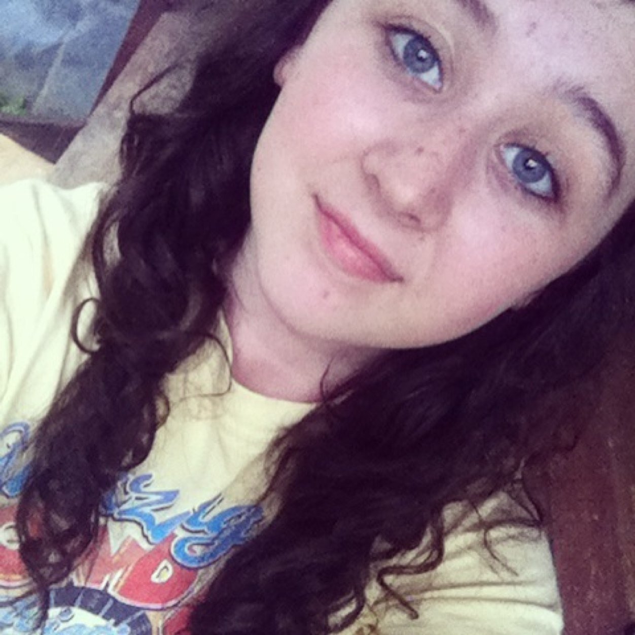 Heyy there! ✌️ Im a huge One Direction & wrestling fan! Ive watched wrestling all my life. I love music.  Follow me. I follow back. ️