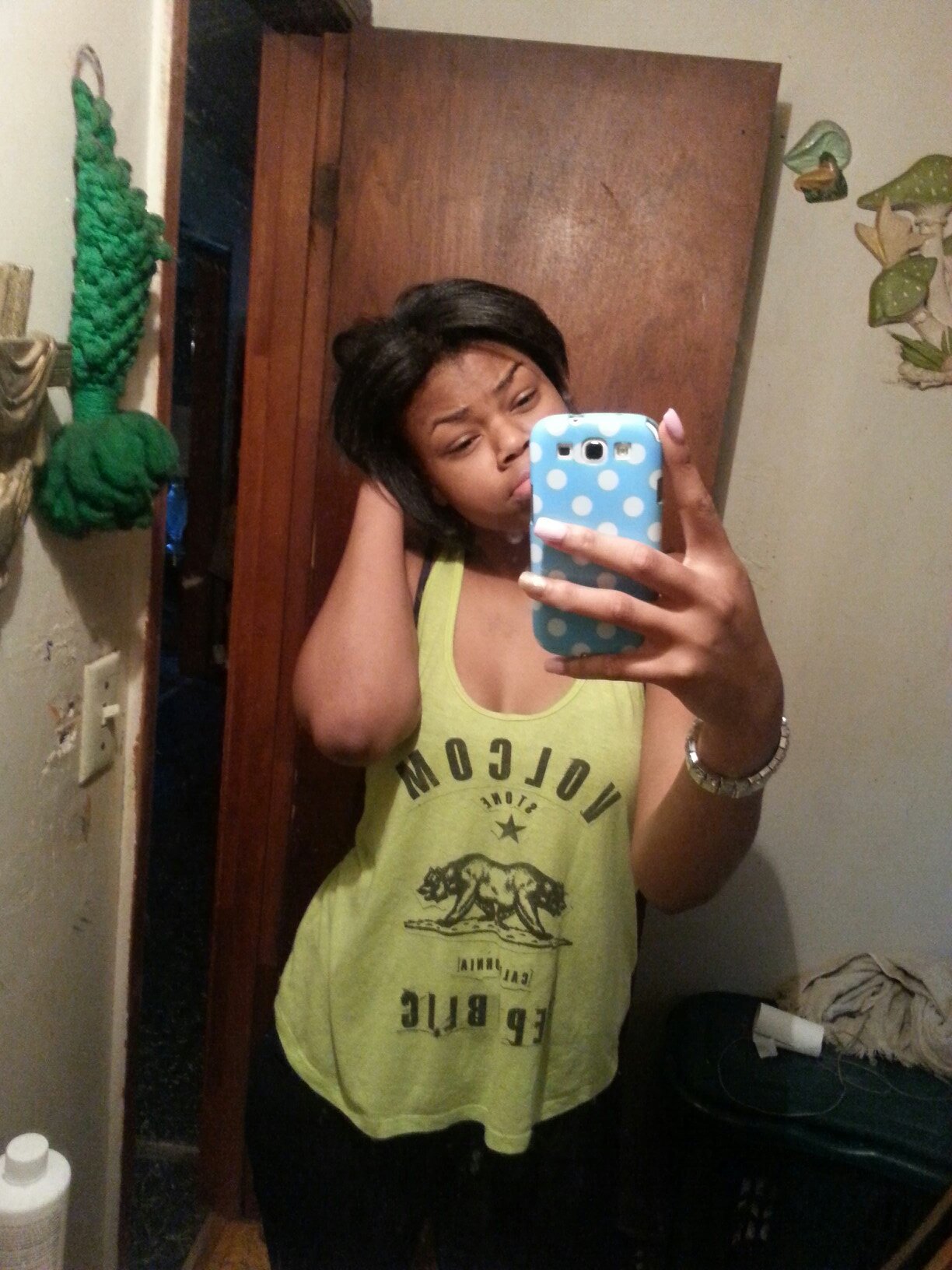 1-17-14  small crew i always look cute im smart