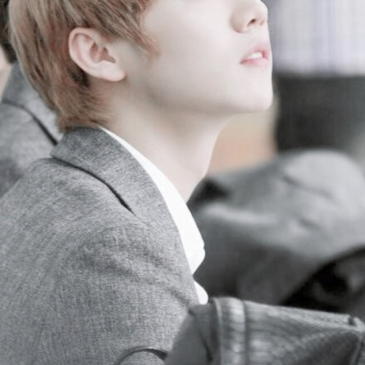 EXO LuHan ( fake ) S : 140109 . E : 140715 . Re : 140715 . 僕を見つけて