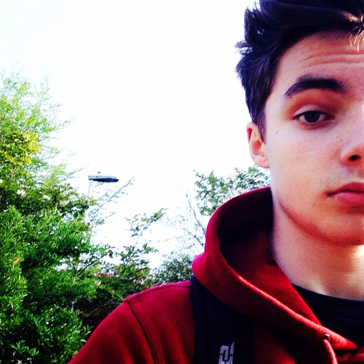 Zach is my name end of. Follow me i'll follow back :)