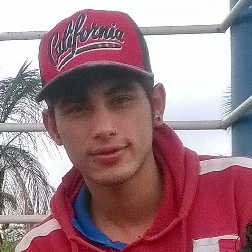Então maconha come solto na banca dos maloqueiros , Sejá 4 i 20 ou 8 i 40 nóiz tá fumando é o dia inteiro ...