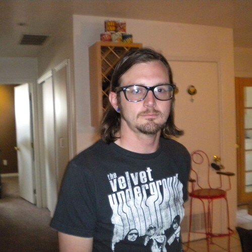 Audio Engineer. Beginner Producer. Into Playing Bass Guitar, Mountain Biking & Eating Small Woodland Creatures. Looking to join a Alt/Indie/Blues/Rock Band.