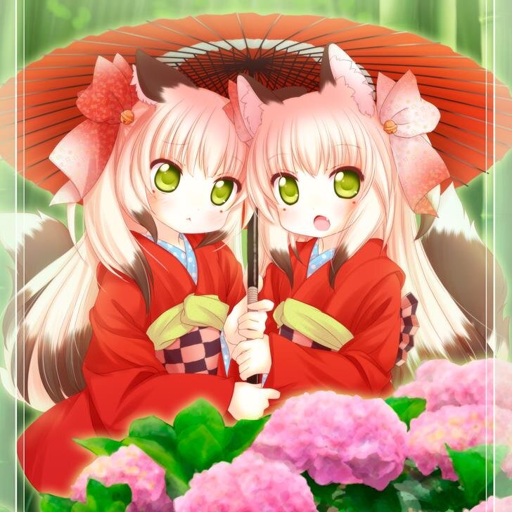 Two young Kitsune twins. Mina & Nene. We are 10 years old and only an inch tall each! #Bi #Submissive #OpenRP #Shrink #Growth #Cuteness R18+ is ok.