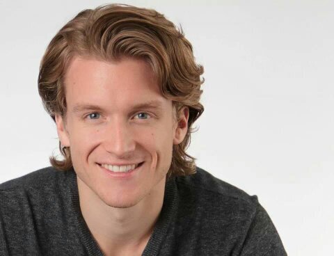 Singer and Actor in Winnipeg, MB. Prisoner of love. Currently working on The Producers at Rainbow Stage!