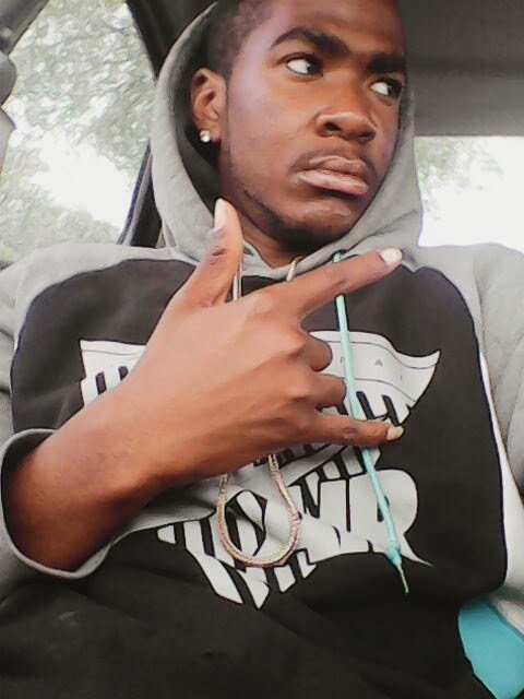 ambition to get money Born 12/25/93 #20 #B.O.B #£øøn¥Gang