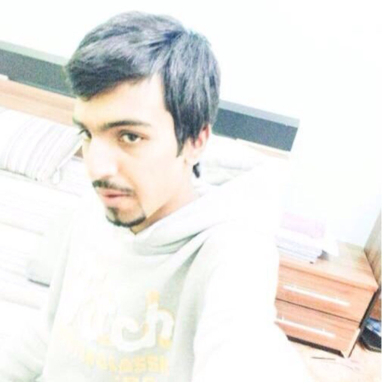 likechist's profile picture. 