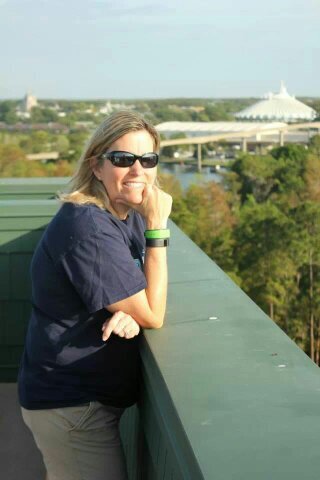 @suzedavis12