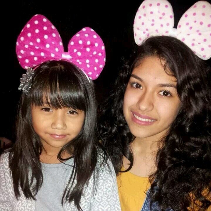 Im a 1D LOVER and is always having fun! Always having a smile on my face. Best friends, #1 fan to @MikeyGonzo16