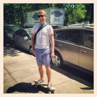 Peter Schmidt (@theschmeezknees) 's Twitter Profile