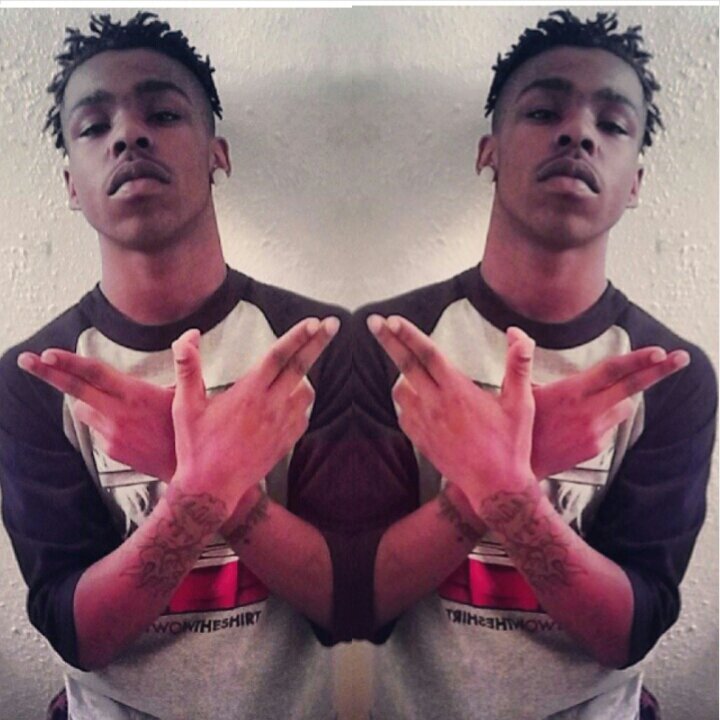 Gettin A LuBaBy Love $$ Aint No PromBlem It's Whom Yu Gettin It With •RealShit