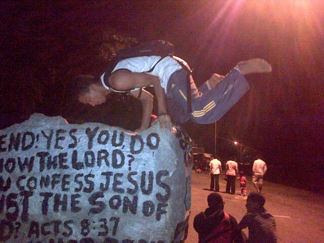 S3M is the best! Is about FR33STY73, CAPOEIRA and Parkour.. #teamfollowback